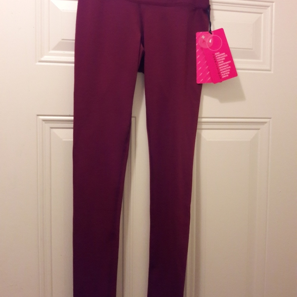 Brand new yaga legging xs  with key pocket